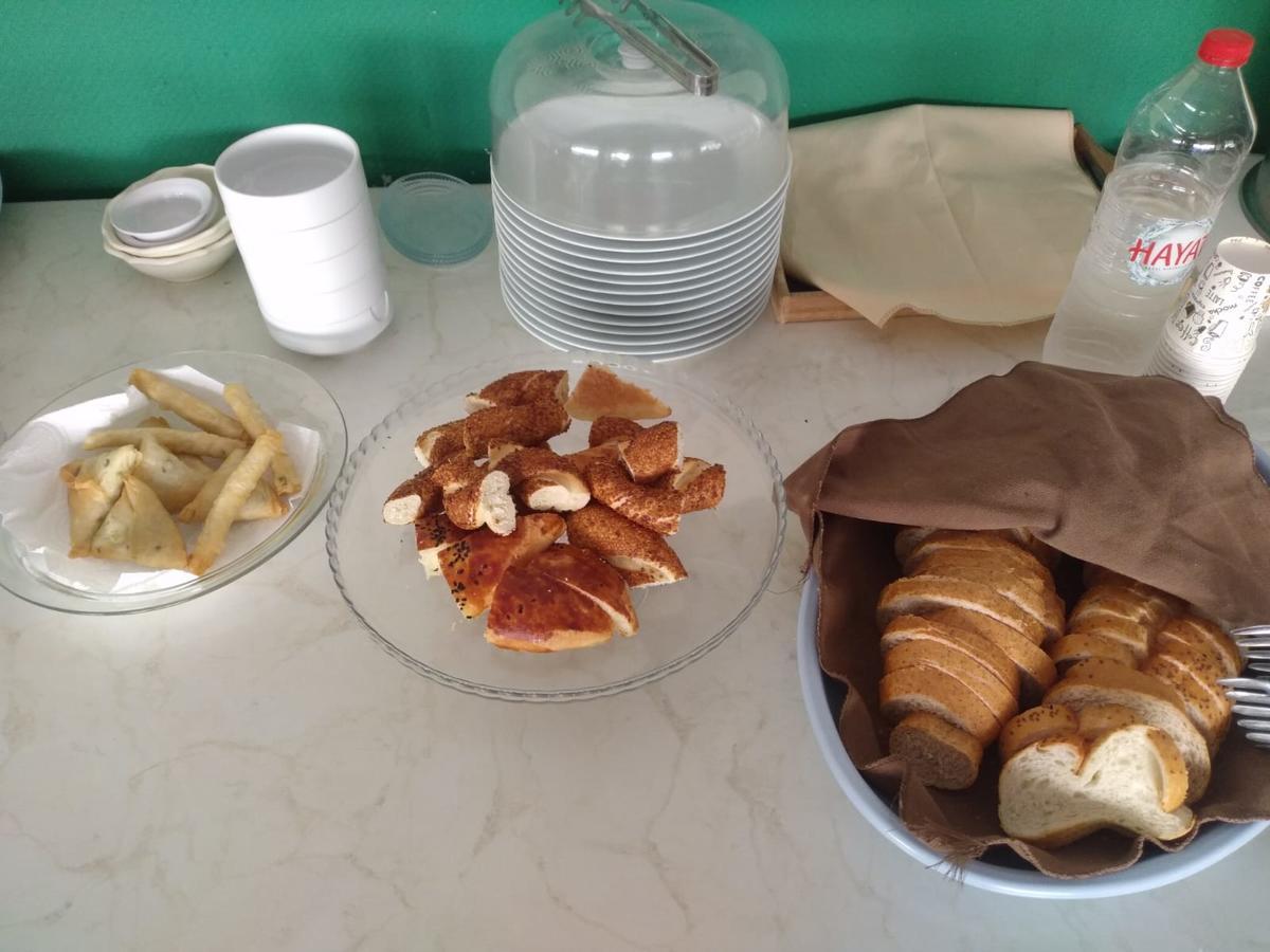 达母拉塔斯优雅公寓酒店 阿拉尼亚 外观 照片